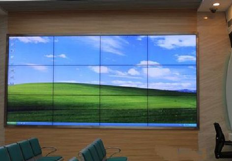 靖边液晶拼接屏的另类用法。